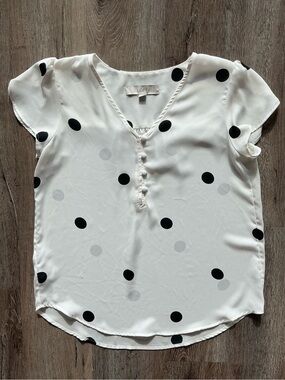 LOFT Polka Dot V-Neck Short Sleeve Top Petite XS
